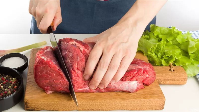 طرق مختلفة تخلصك من رائحة لحم الضانى