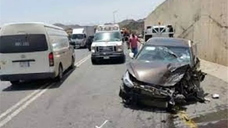 بالأسماء ..إصابة 12 شخصا بينهم رضيعين في حادثين بالإسماعيلية