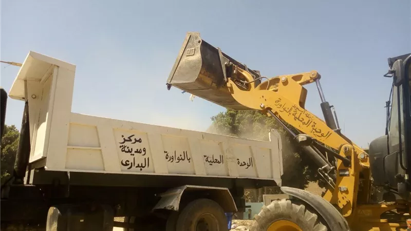 محافظ أسيوط: استمرار حملات النظافة والتجميل وصيانة أعمدة الإنارة بحى غرب