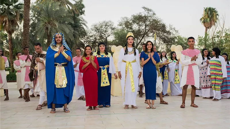 مسرحية تحتمس والتتويج الملكي في برامج عيد الأضحى بالقرية الفرعونية