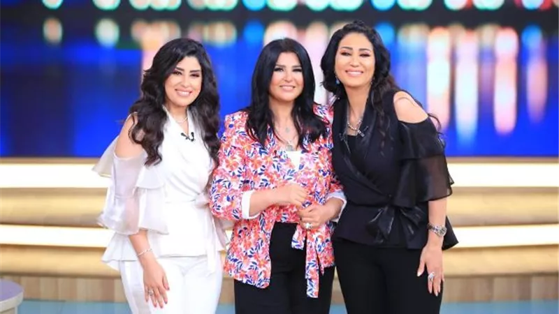 الخميس.. وفاء وأيتن عامر في ضيافة منى الشاذلي