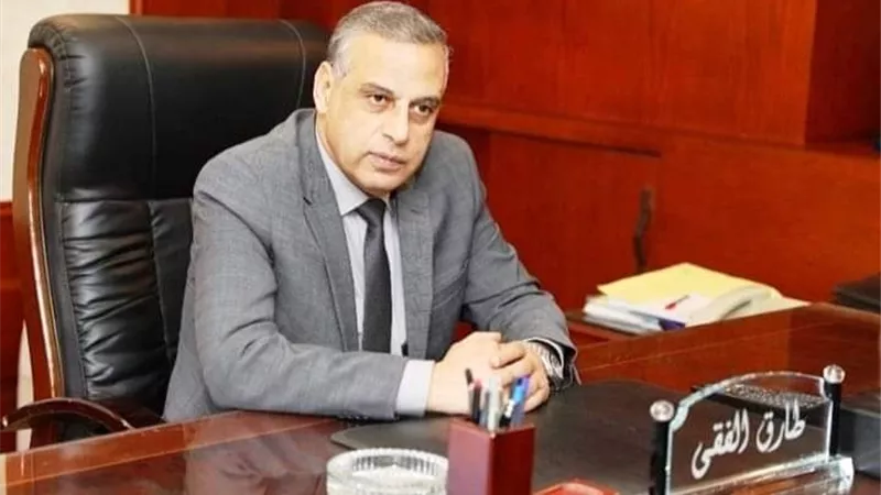محافظ سوهاج: تكثيف حملات الرقابة لمتابعة مواقف السيارات بتعريفة الركوب الجديدة