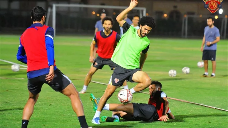 سيراميكا كليوباترا يواصل تدريباته استعدادًا لمواجهة الاتحاد السكندري