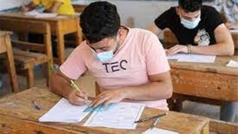 غدا.. طلاب الثانوية العامة في الإسماعيلية يستأنفون امتحاتاتهم بالفيزياء و التاريخ