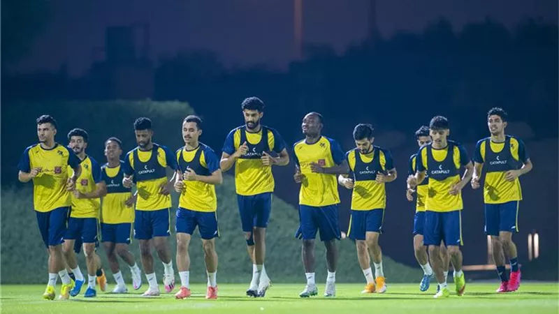 حارس منتخب المغرب الى التعاون السعودى