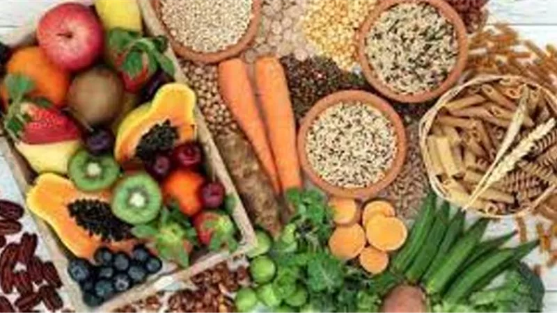 الأطعمة الغنية بالألياف تساعد الجهاز الهضمي على العمل بكفاءة أكبر
