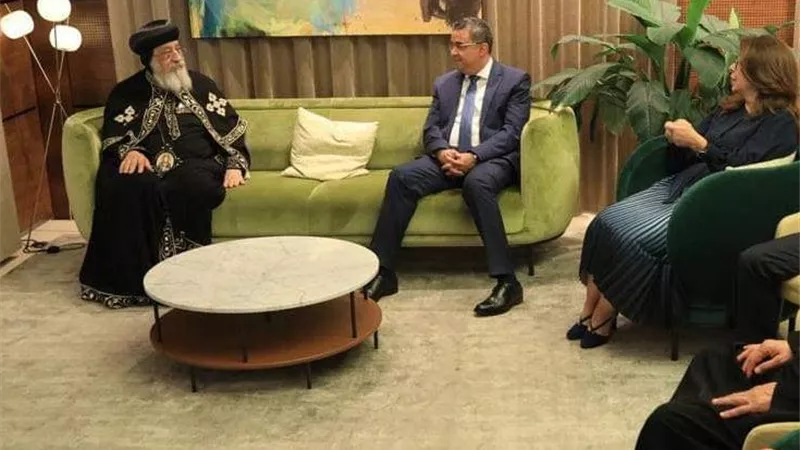 قداسة البابا يصل إلى النمسا لبدء زيارة رعوية
