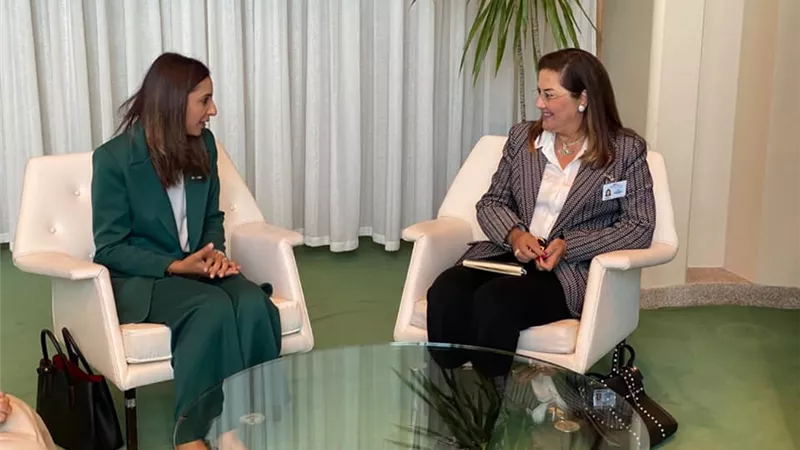 وزيرة التخطيط تبحث سبل التعاون مع وزيرة التنمية المستدامة البحرينية