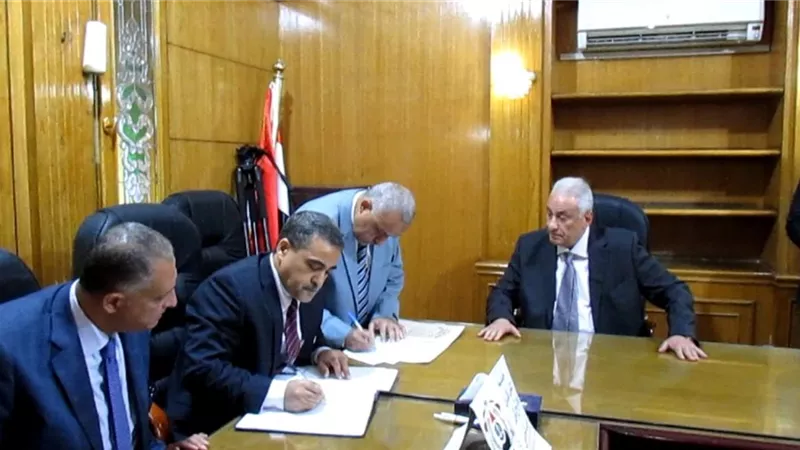 سامح عاشور يتقدم بأوراق ترشحه لمقعد نقيب المحامين