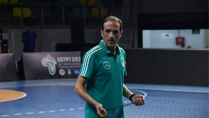 مدرب الجابون: نسعى للفوز بكأس الرئيس عوضا عن الإخفاق في البطولة