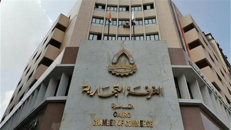 أمين عام إتحاد الغرف التجارية يوضح تأثير رفع أسعار البنزين على السلع