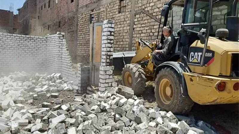 محافظ أسيوط: إزالات فورية لتعديات على أراضي زراعية بقرى مركز أسيوط