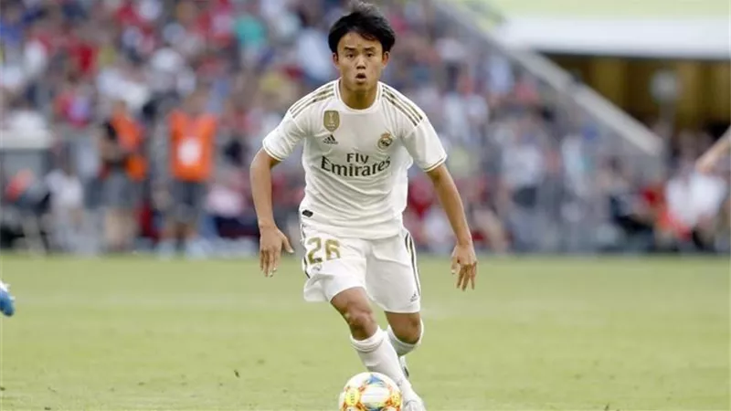 ريال سوسيداد يقترب من التعاقد مع نجم ريال مدريد المعار