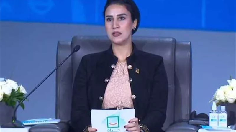 مؤسسة حياة كريمة تعلن التكفل بترميم بيت ام كلثوم بقرية طماى الزهايرة .. فيديو