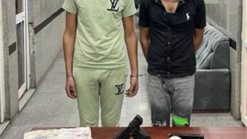 ضبط شخصين من معلمين المزاج بـ