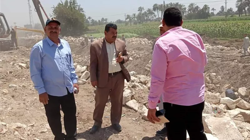 رئيس مدينة الواسطى يتابع صرف الأسمدة للمزارعين
