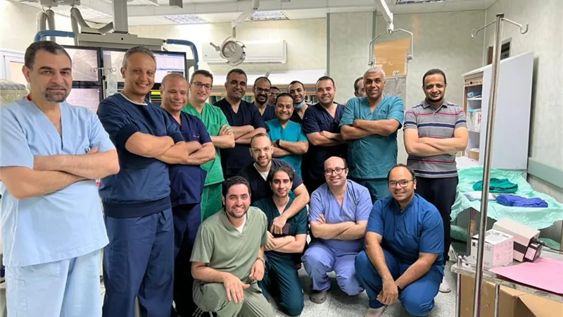 رئيس جامعة أسيوط يعلن عن بدء مستشفى القلب الجامعي فى العمل ببرنامج زراعة الصمام الأورطي بالقسطرة
