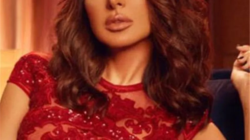 الليلة - أنغام تحيي حفلاً غنائيًا على خشبة مسرح النافورة بالأوبرا