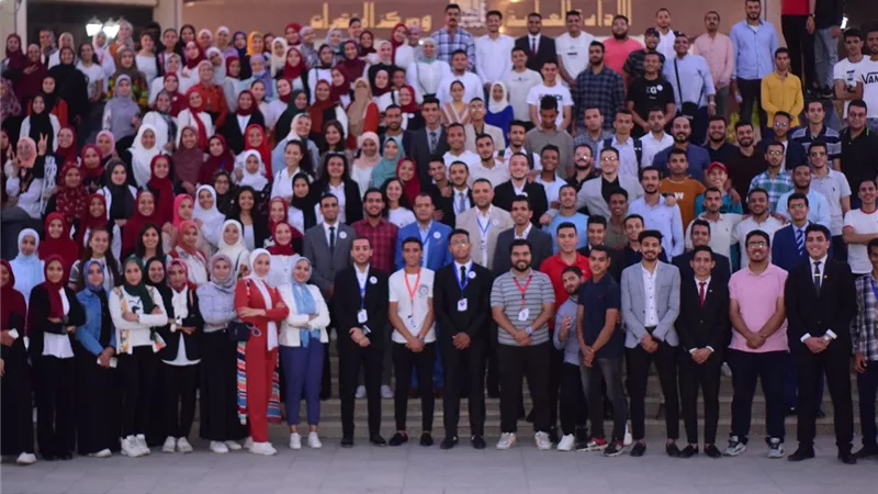 جامعة أسيوط تشهد ختام فعاليات البرنامج التدريبي لتنمية مهارات الطلاب فى مجال رفع الكفاءة التقنية