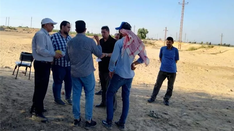 خطوط فرز جديدة بمصنع تدوير القمامة في سمسطا..صور