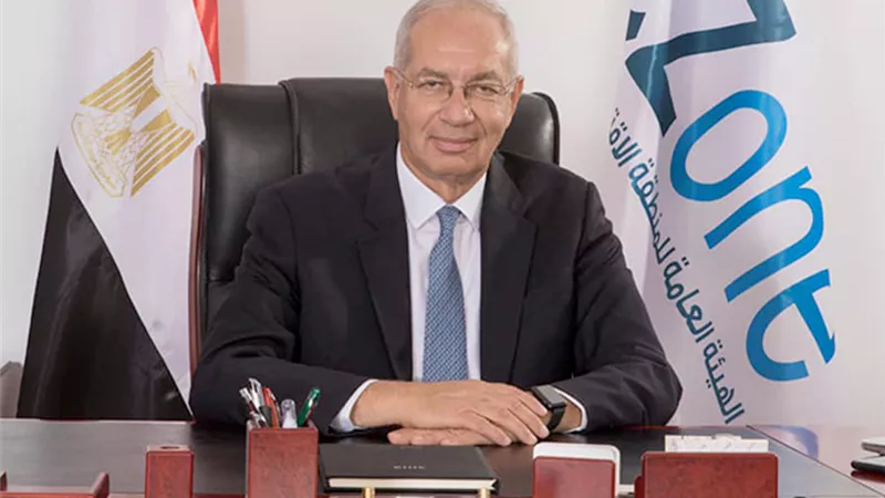 يحيى زكي يستعرض موقف مشروعات الهيدروجين الأخضر والاستعدادات الجارية لاستضافة COP27