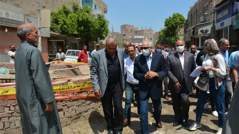 محافظ الجيزة يوقع غرامه علي شركة النظافة بشمال الجيزة للتقصير في العمل