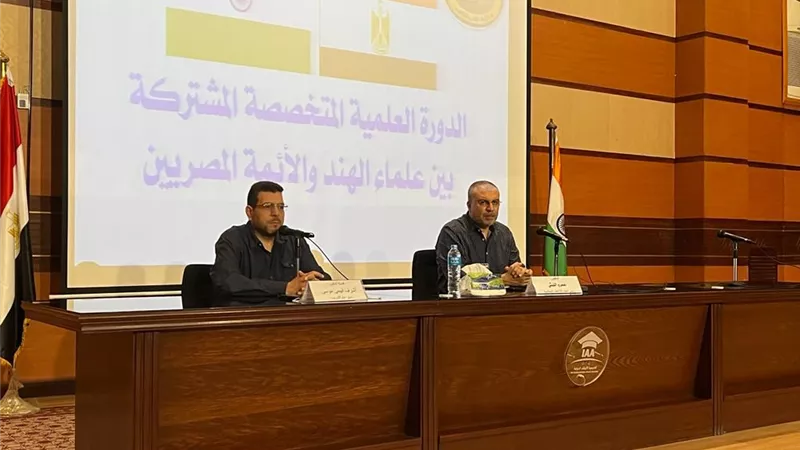 رئيس اتحاد الإذاعات الإسلامية بندوة 