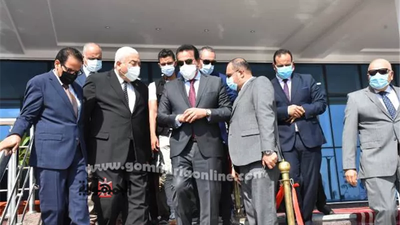 وزير التعليم العالي ورئيس جامعة السادات يفتتحان عددًا من المنشآت الجديدة بالجامعة