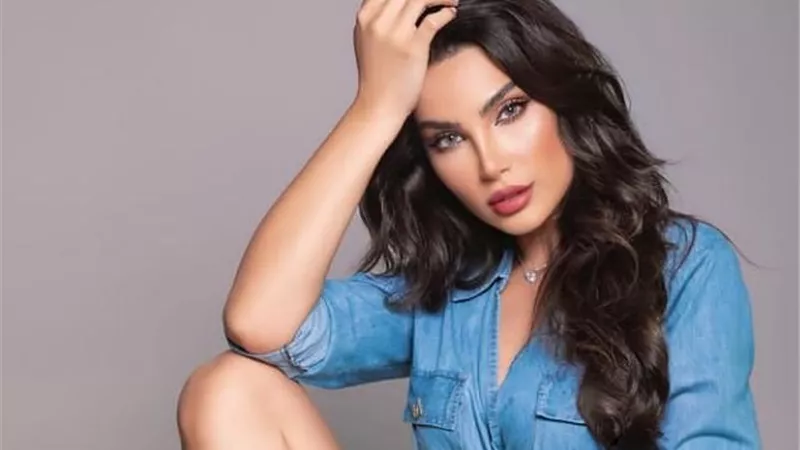 شيراز تسحر الأنظار فى أحدث إطلالتها ..شاهد