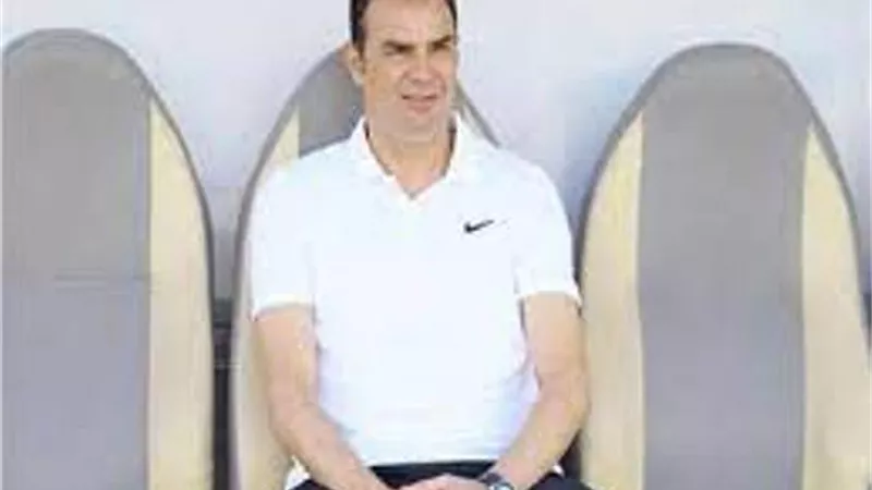مدرب سموحة يعلن عودة نجم الفريق الى الزمالك فى الانتقالات الصيفية