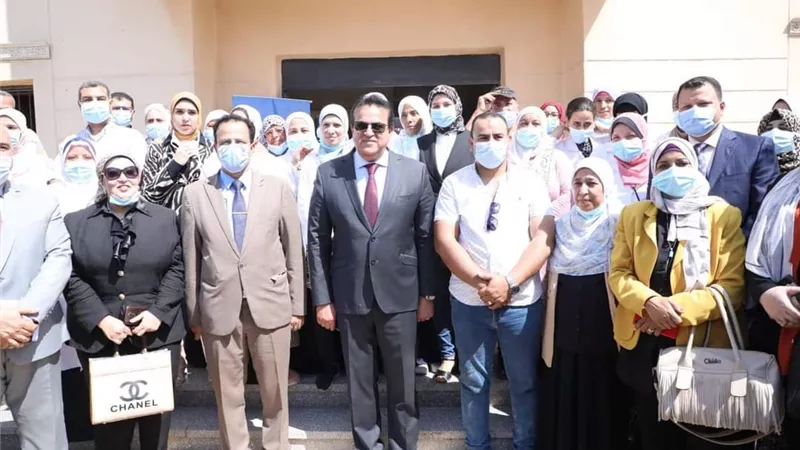 عبد الغفار: نبحث مع الجهات المعنية تخصيص قطعة أرض لبناء مستشفى جديد بالسادات