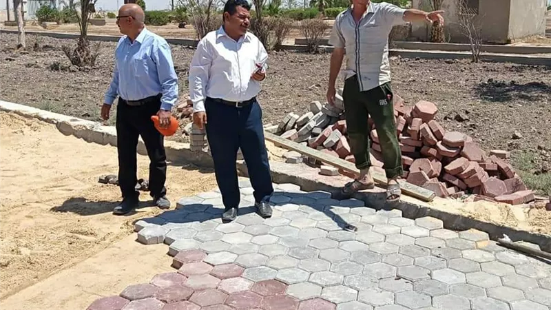 رئيس مدينة الواسطى يتابع تطوير ورفع كفاءة واحة ميدوم