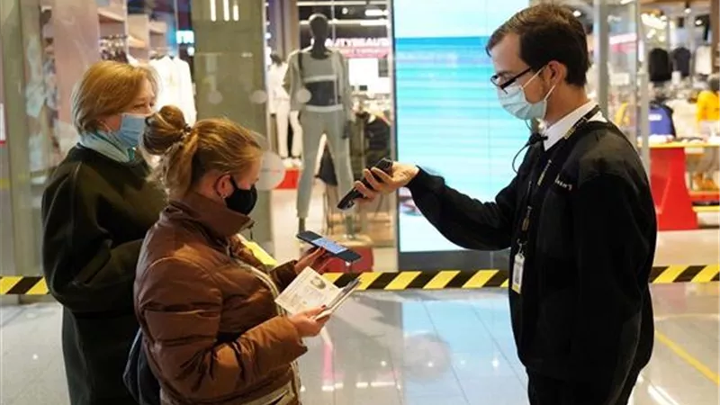 لاتفيا تسجيل 1179 إصابة جديدة بفيروس كورونا ووفاة ثلاثة أشخاص