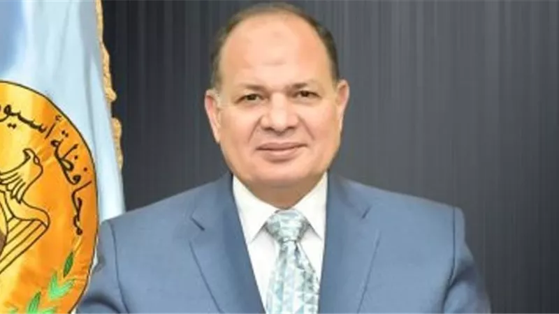 محافظ أسيوط: مواصلة العمل بمشروعات حياة كريمة