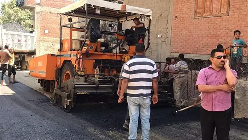 رصف طريق الرفيع و شوارع مدينة سنورس