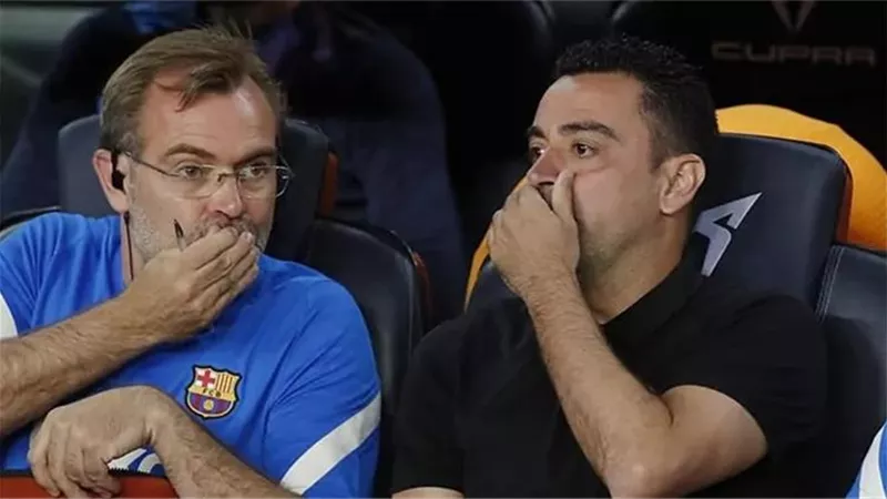 مدرب برشلونة : ليفاندوفسكى قفزة هجومية كبيرة للفريق