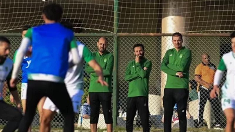 الاتحاد يستعد لـ إيسترن كامبانى بـ 22 لاعبا