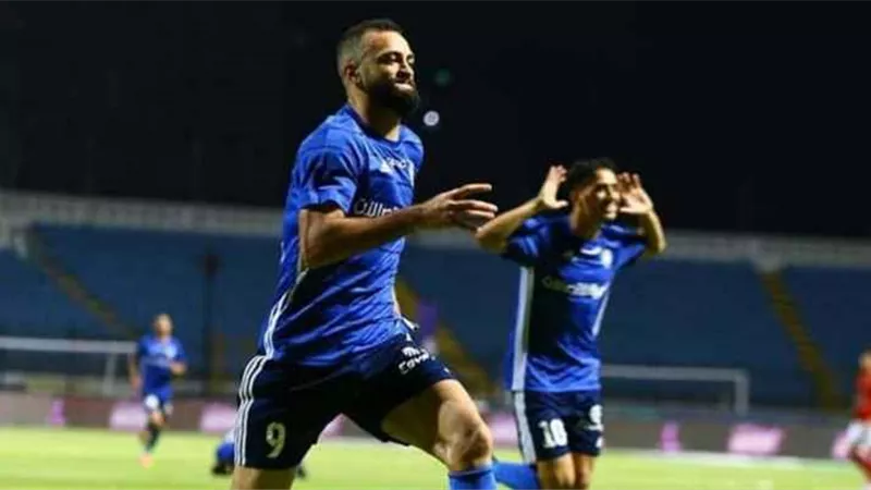 سموحة يفاوض الزمالك بشأن تجديد إعارة مروان حمدى