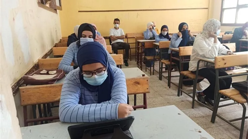 تداول اسئلة امتحان الاحياء للثانوية العامة على جروبات الغش