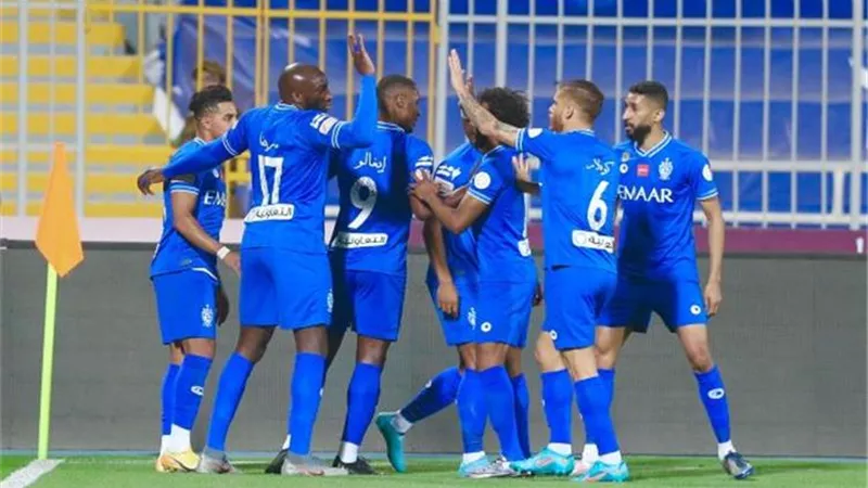 مدافع اجنبى على رادار الهلال السعودي
