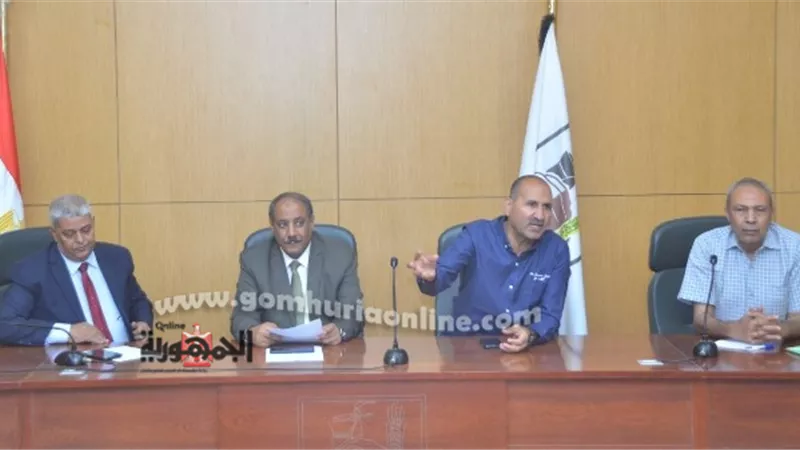 اجتماع لجنة وزارة التنمية المحلية المختصة بملف التصالح فى مخالفات البناء ببنى سويف
