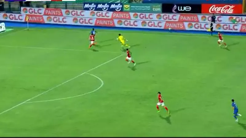 الزمالك يضرب الأهلي بثنائية نظيفة في الشوط الأول بنهائي كأس مصر ... بالفيديو