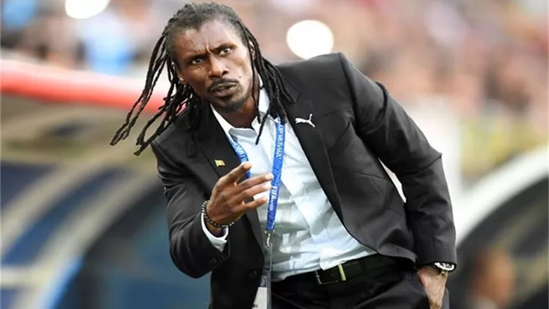 مدرب منتخب السنغال يحصد جائزة أفضل مدرب بالقارة عام 2022