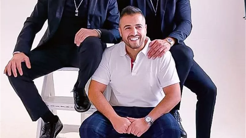 محمد علام يكشف عن 