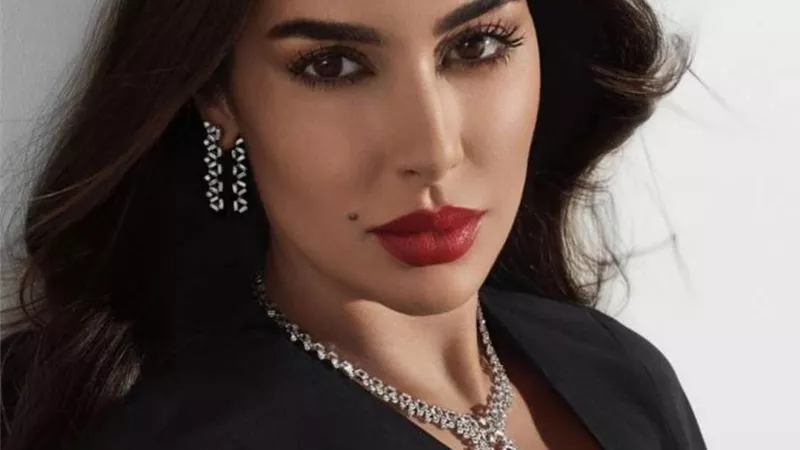 ياسمين صبري تعلن وفاة جدتها والحزن يخيم عليها
