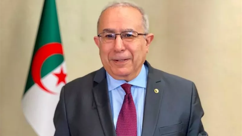 وزير الخارجية الجزائري يصل إلى دمشق غدا في زيارة رسمية