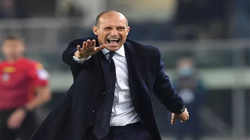 مدرب يوفنتوس لللاعبين : الفوز بالدورى هذا العام بعد موسم خالي من الألقاب لأول مرة منذ 10 سنوات