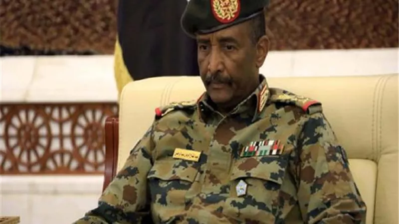 البرهان يُشيد بمتانة وعمق روابط الإخوة بين الشعبين المصري والسوداني