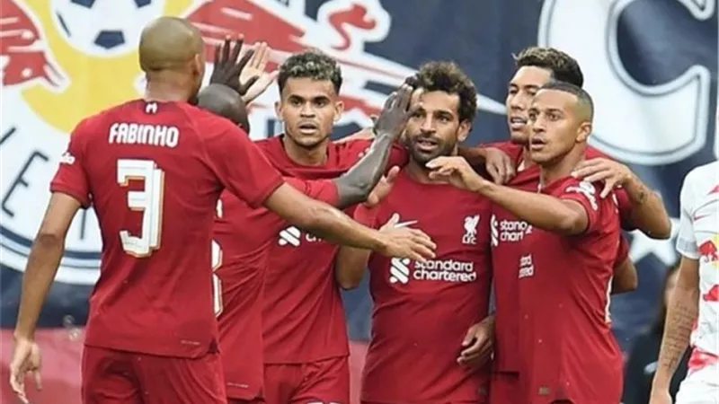 يوفنتوس يتقدم بعرض رسمي للتعاقد مع مهاجم ليفربول