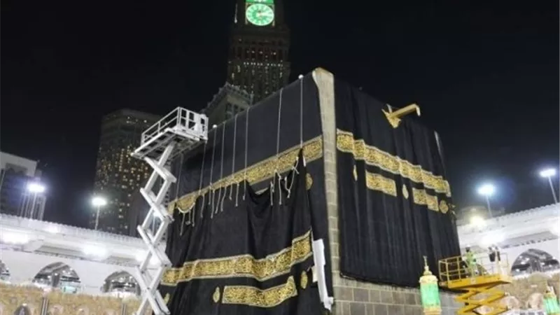 الرئيس العام لشؤون الحرمين:استبدال كسوة الكعبة المشرفة السبت المقبل